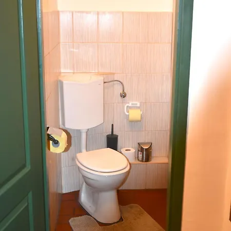 Holiday home Balatoni Zoeldkapus Vendeghaz
